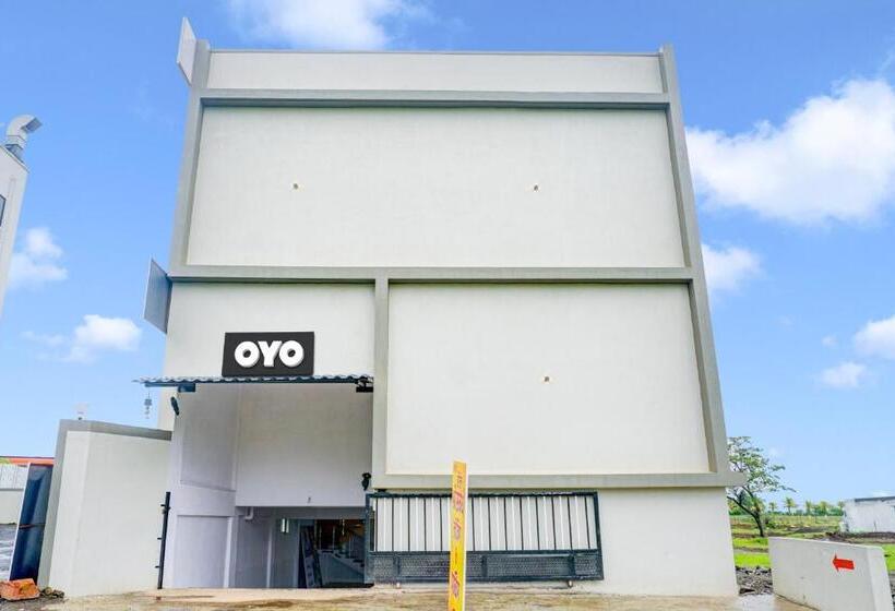 Spot On Hotel Shree Samarth Lodging