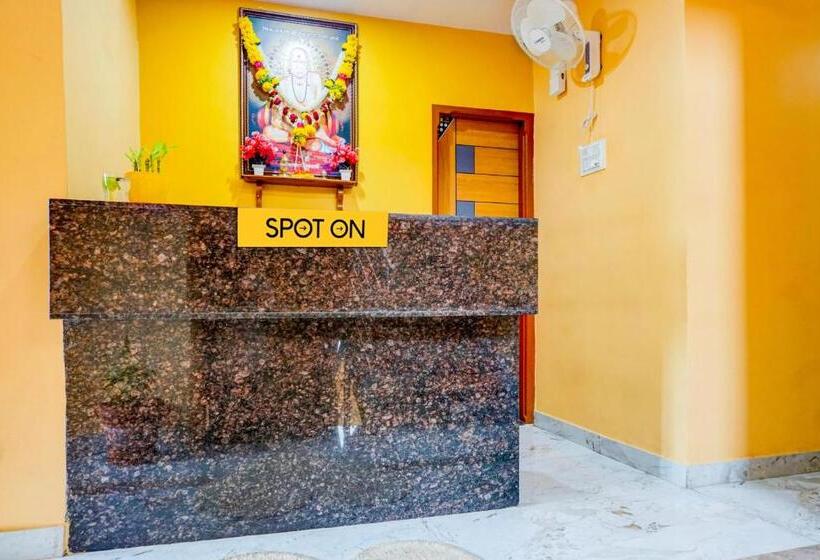 Spot On Hotel Shree Samarth Lodging