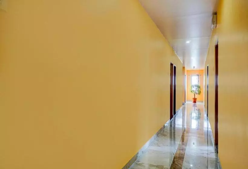 Spot On Hotel Shree Samarth Lodging