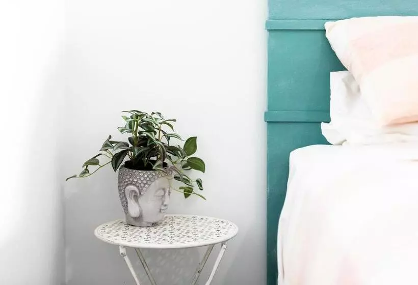 Retkeilymaja Ananda 2  Room With A Sea View