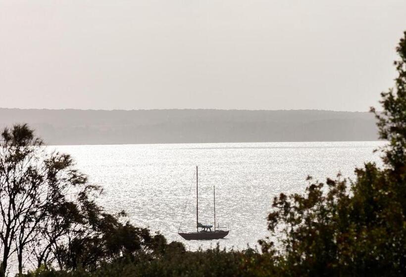 הוסטל Ananda 3   Bliss By The Sea