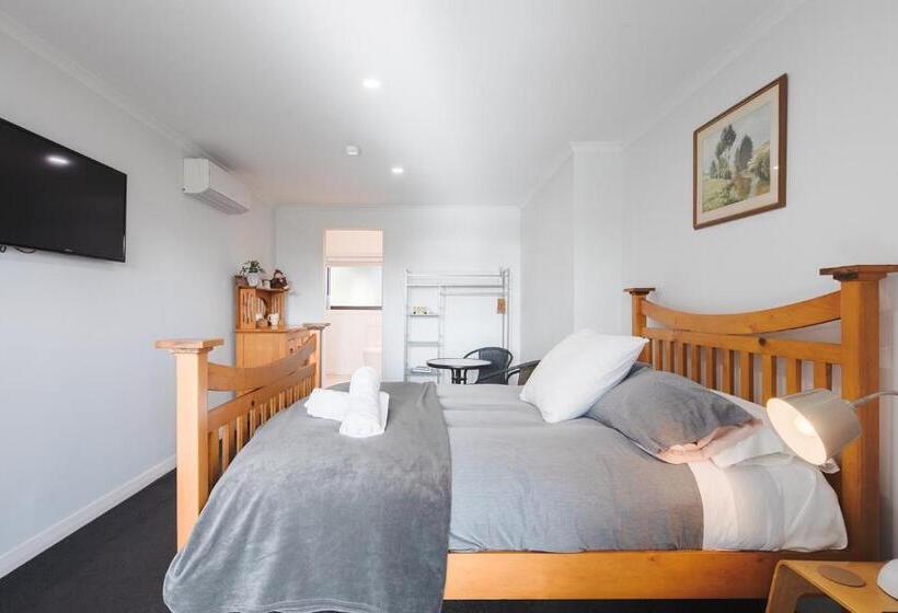 הוסטל Ananda 3   Bliss By The Sea