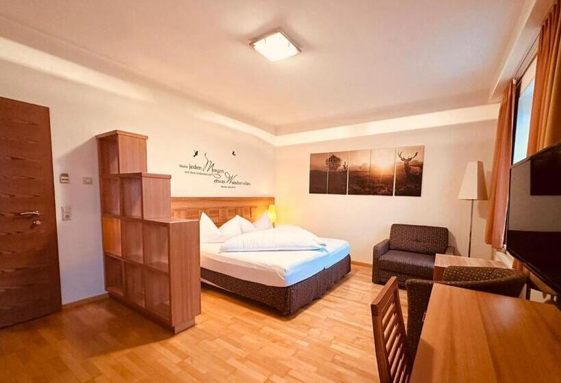 Общежитие Tirolerhof Dölsach