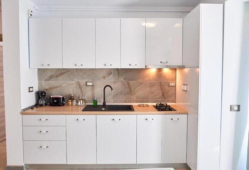 Apartament Rise And Shine 1 By Alz