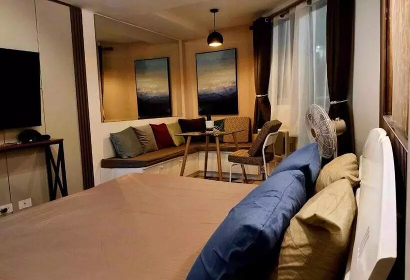 Azure North   Executive Suite