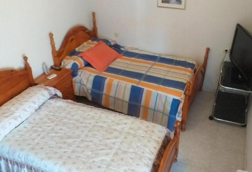 تختخواب و صبحانه Habitacion Privada Doble En Toledo