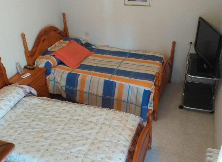 تختخواب و صبحانه Habitacion Privada Doble En Toledo