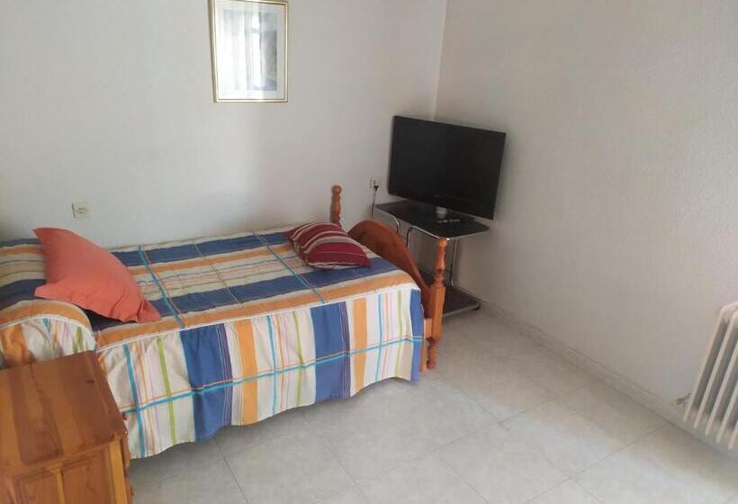 تختخواب و صبحانه Habitacion Privada Doble En Toledo