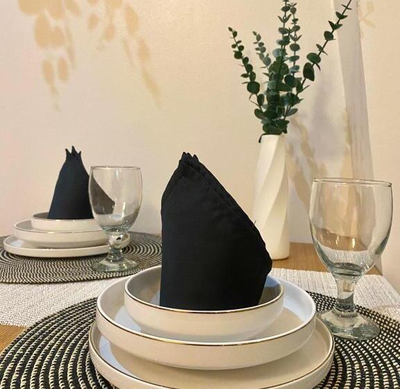 Happy Staycation In Azure Urban Resort Spacious Family Room Near Sm Bicutan And Manila Airport