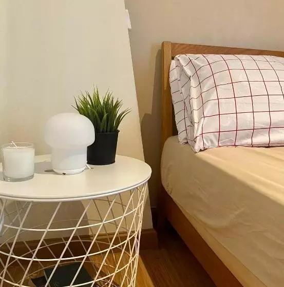 Happy Staycation In Azure Urban Resort Spacious Family Room Near Sm Bicutan And Manila Airport