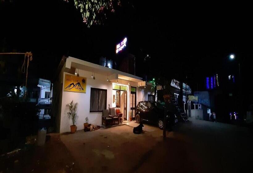 בית מלון כפרי Hill Side Cottage,mount Abu