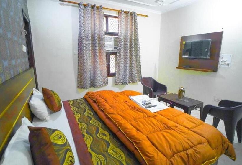 호텔 Oyo The Manvi