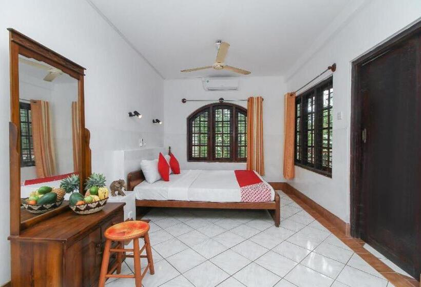 ホテル Sunny S Guest House Akurala