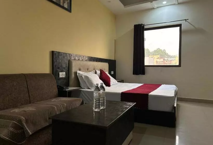 ホテル The Divine Ganga   Hot Selling Property In Haridwar