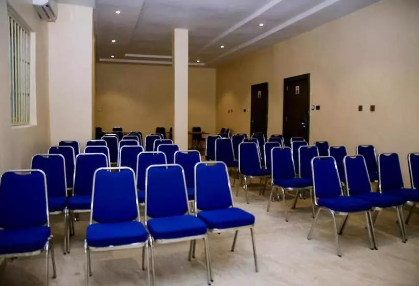 Mohouse Hotels And Apartments Mabushi