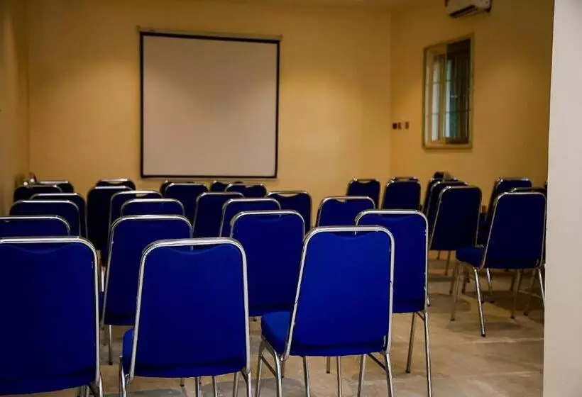 Mohouse Hotels And Apartments Mabushi