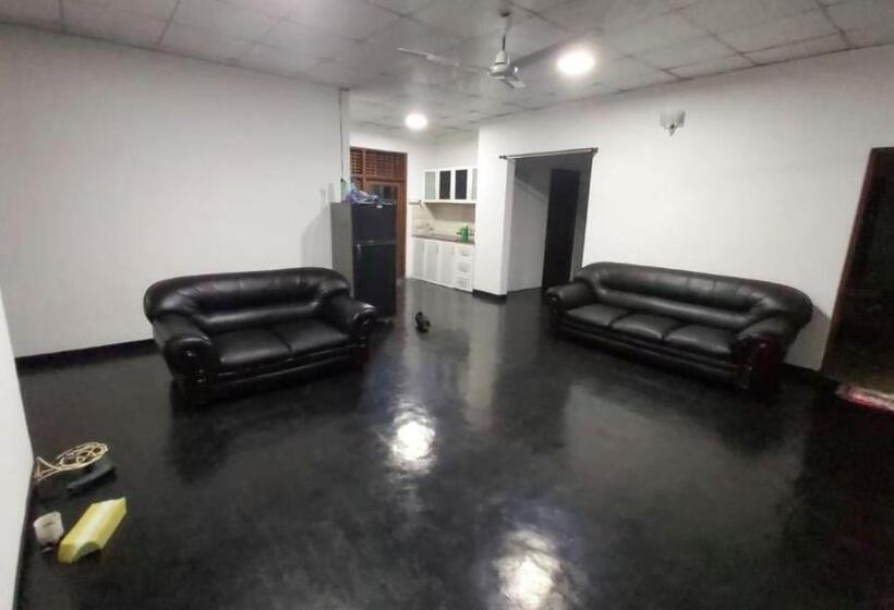 פנסיון Hanguk Villa Madiha