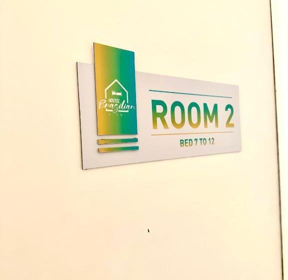 פנסיון Miami House 2