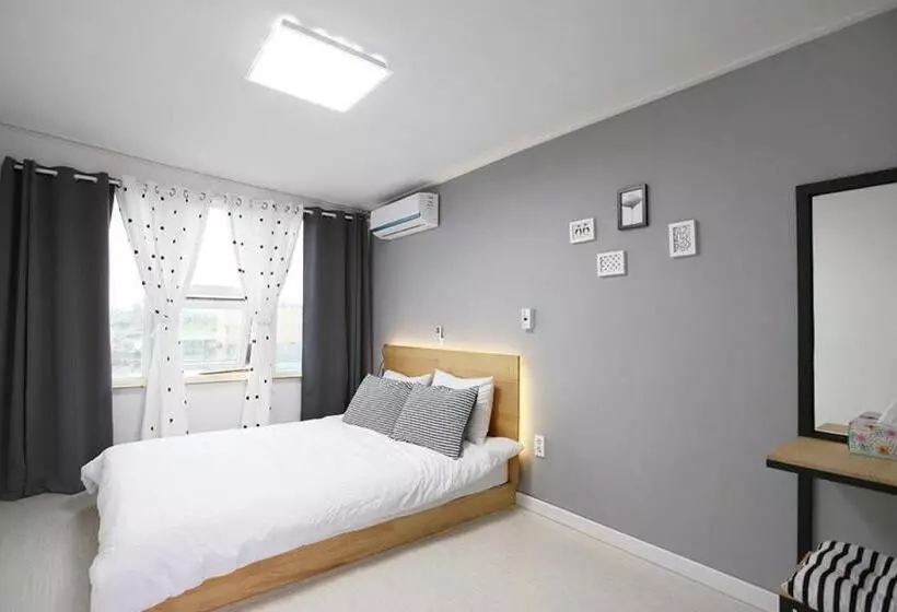 ペンション Mo Guesthouse