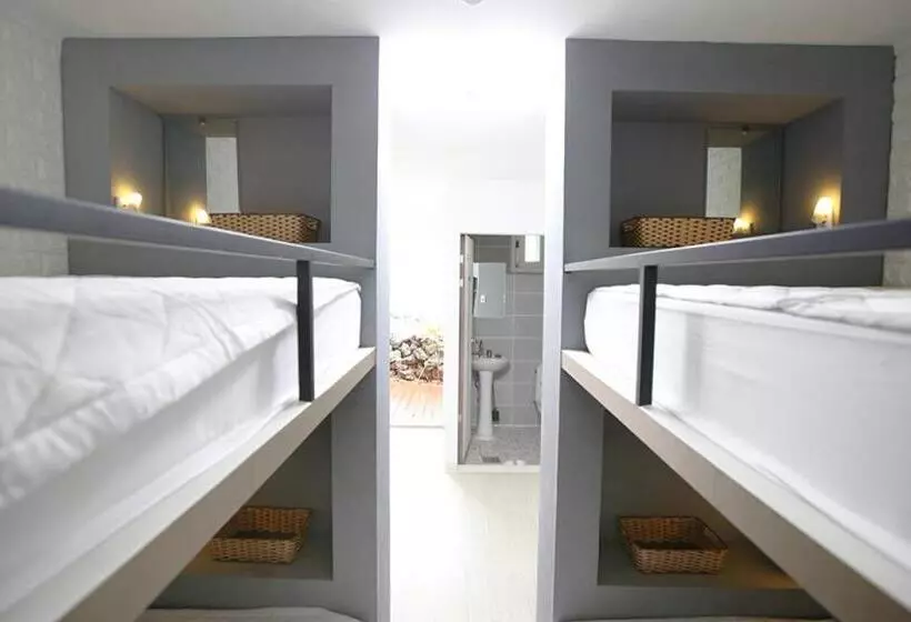 ペンション Mo Guesthouse