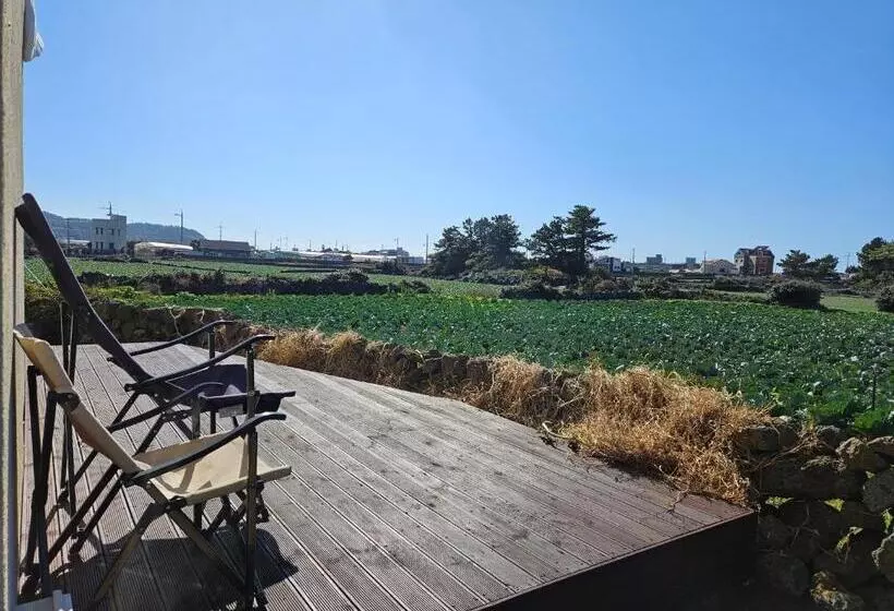 ペンション Mo Guesthouse