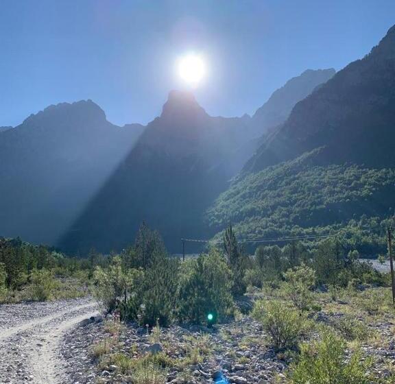 פנסיון Stonehouse Villa