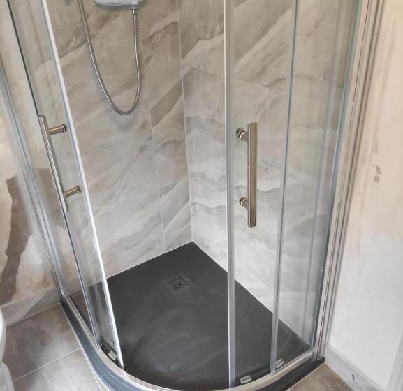 پانسیون Tara Suite Private Room