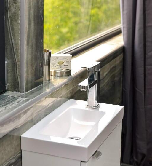 Пансион Upforest Guesthouse