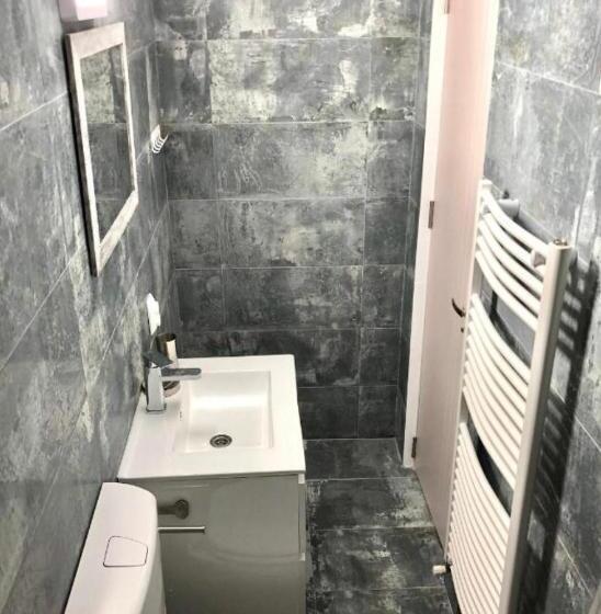 Пансион Upforest Guesthouse