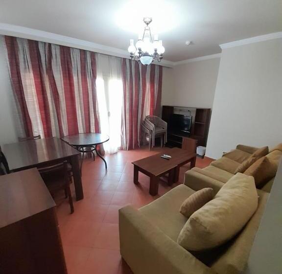 Porto Elsokhna Pyramids Family