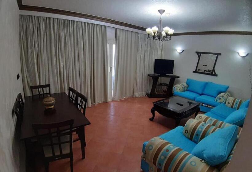 Porto Elsokhna Pyramids Family