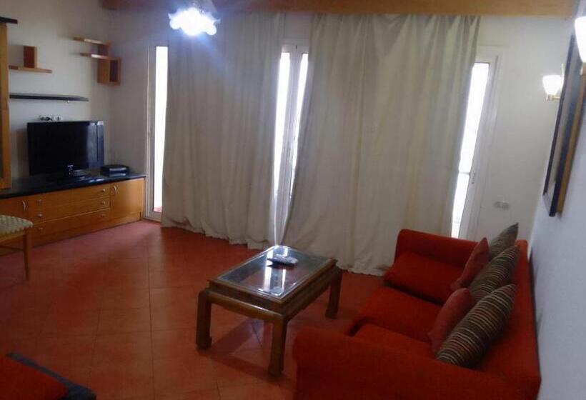 Porto Elsokhna Pyramids Family