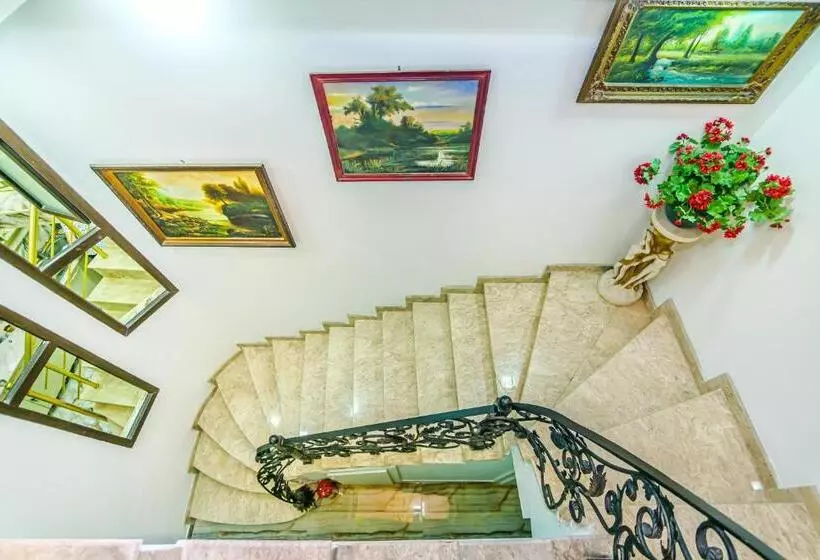 هتل Sera Boutique