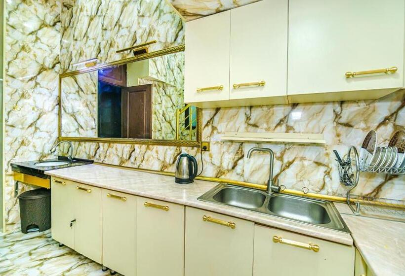 هتل Sera Boutique