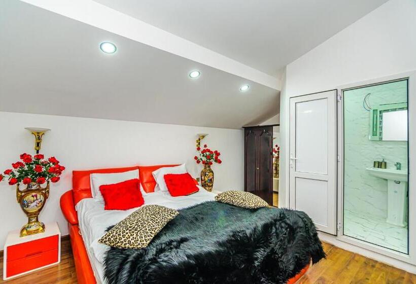 هتل Sera Boutique