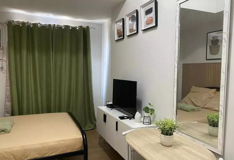 Stephen’s Space At The Loop Tower