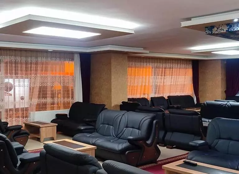 Yeni Van Otel
