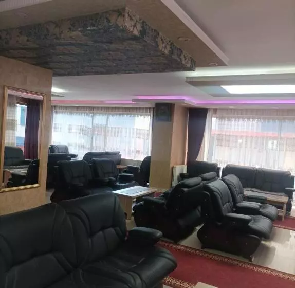 Yeni Van Otel