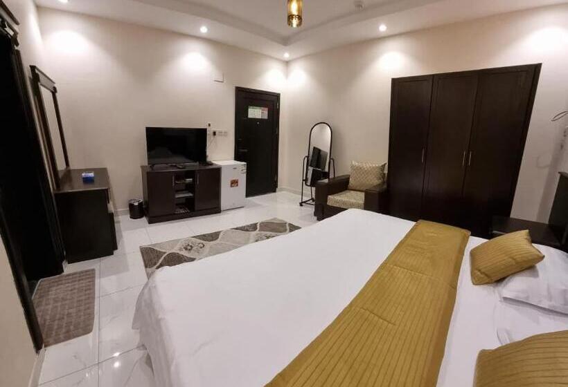 نبراس الفارس