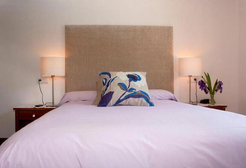 Отель Restaurante Badain