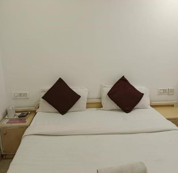 בית מלון כפרי Cozy Residency