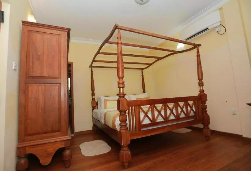 Hotelli Heaven Palace