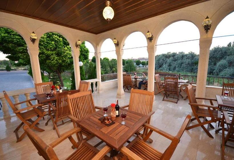 هتل Kral Boutique