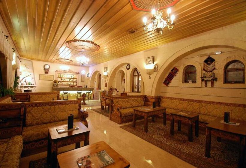 هتل Kral Boutique