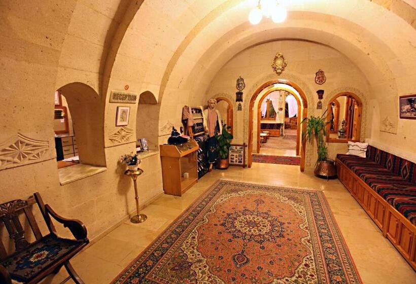 هتل Kral Boutique