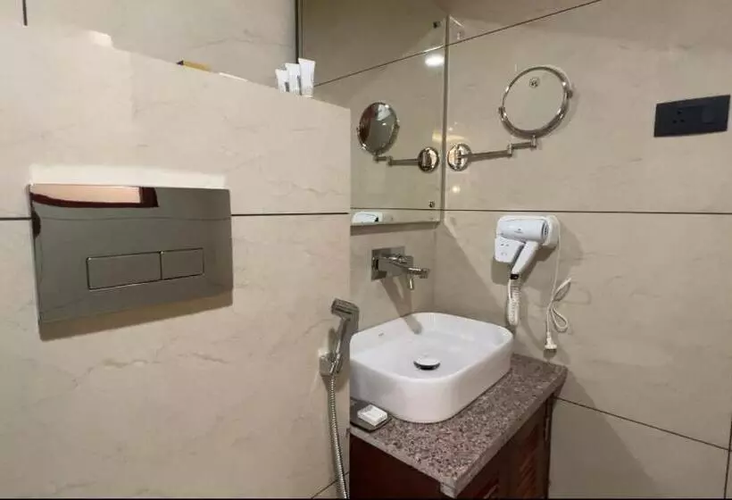 Hotelli Maryul Kargil