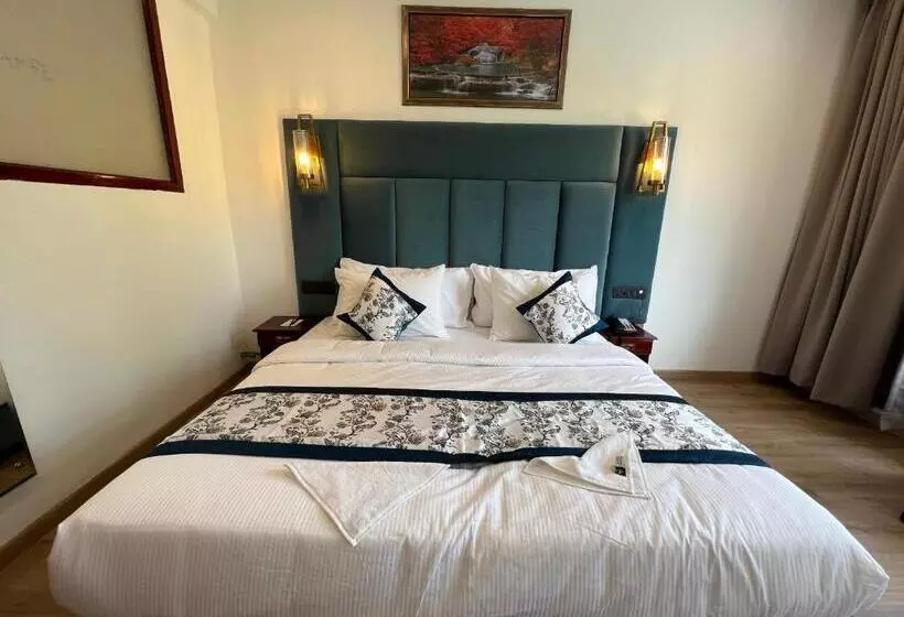 Hotelli Maryul Kargil