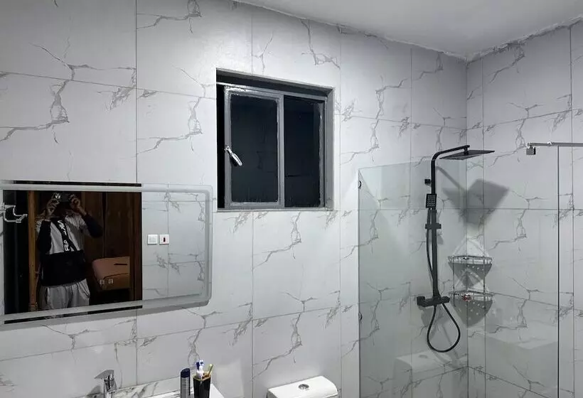 هتل Ruhondo Beach Resort