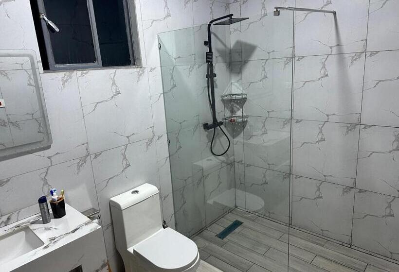 هتل Ruhondo Beach Resort