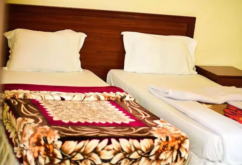 هتل Ruhondo Beach Resort
